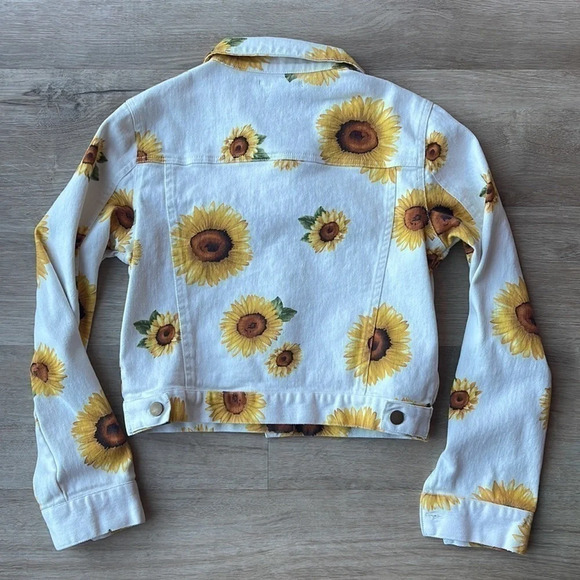 Forever 21 Sunflower Jean Jacket size S - Picture 8 of 9